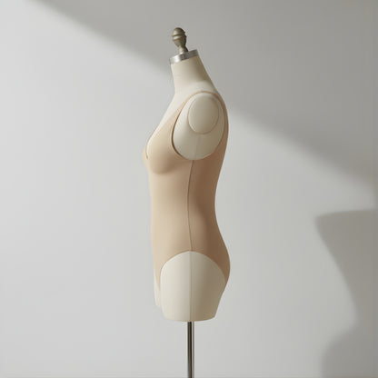 Gaine ventre plat invisible Monaco Muse en coloris beige nude pour un maintien discret